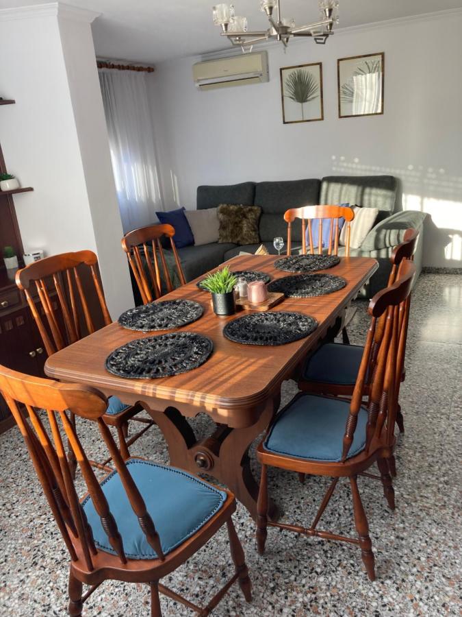 גאנדיה Apartamento Tres Soles Solo Familias מראה חיצוני תמונה