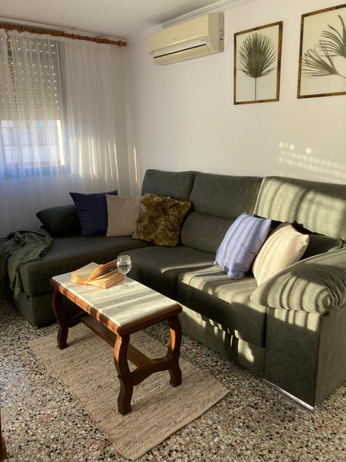 גאנדיה Apartamento Tres Soles Solo Familias מראה חיצוני תמונה